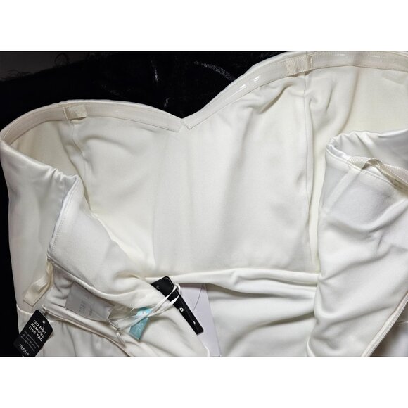 Torrid Satin Strapless Wedding Plus Size Dress-White-SZ 20 - Picture 5 of 16